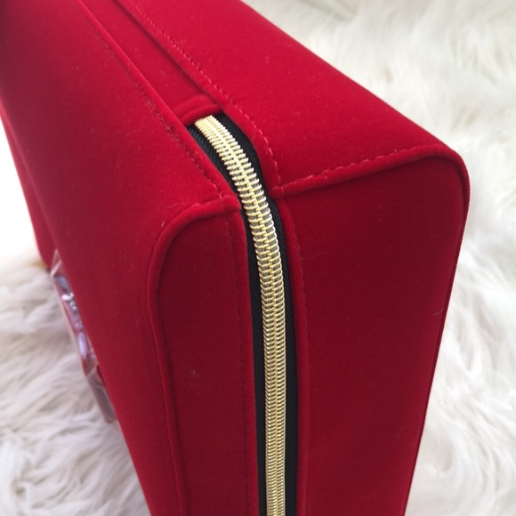Estée Lauder red zipper cosmetic bag - Picture 8 of 12